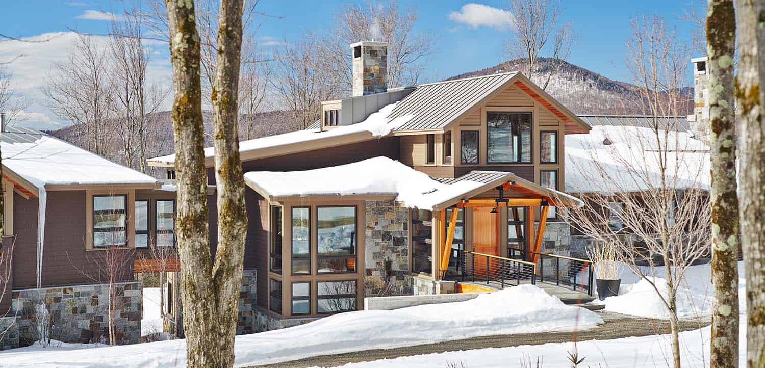 mountain-house-exterior-with-snow