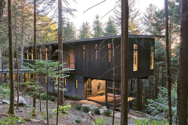 featured posts image for A woodland cabin retreat in the serene Balsam Mountains, North Carolina