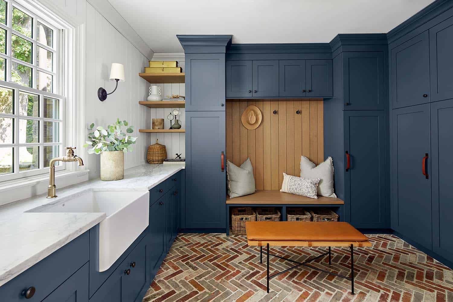 mudroom-with-blue-cabinets