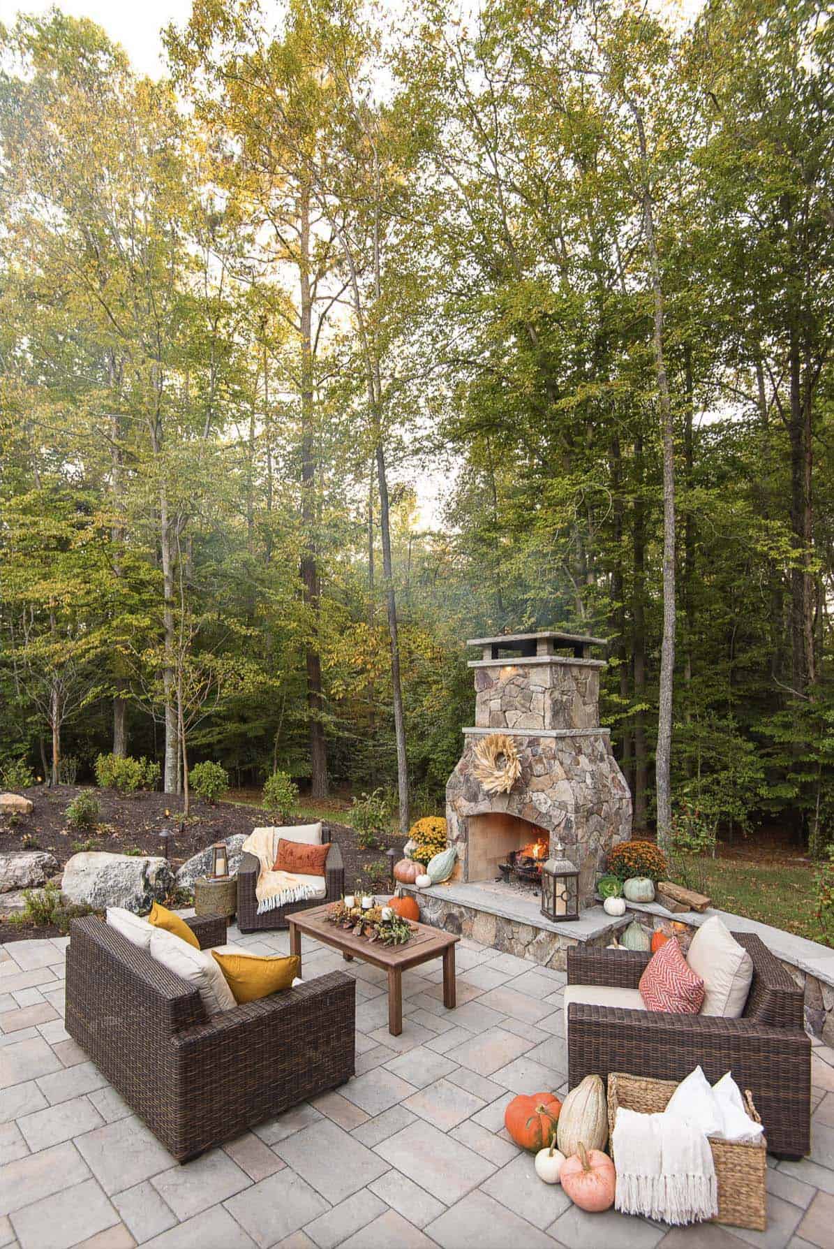 outdoor-fireplace-focal-point-with-fall-decorations
