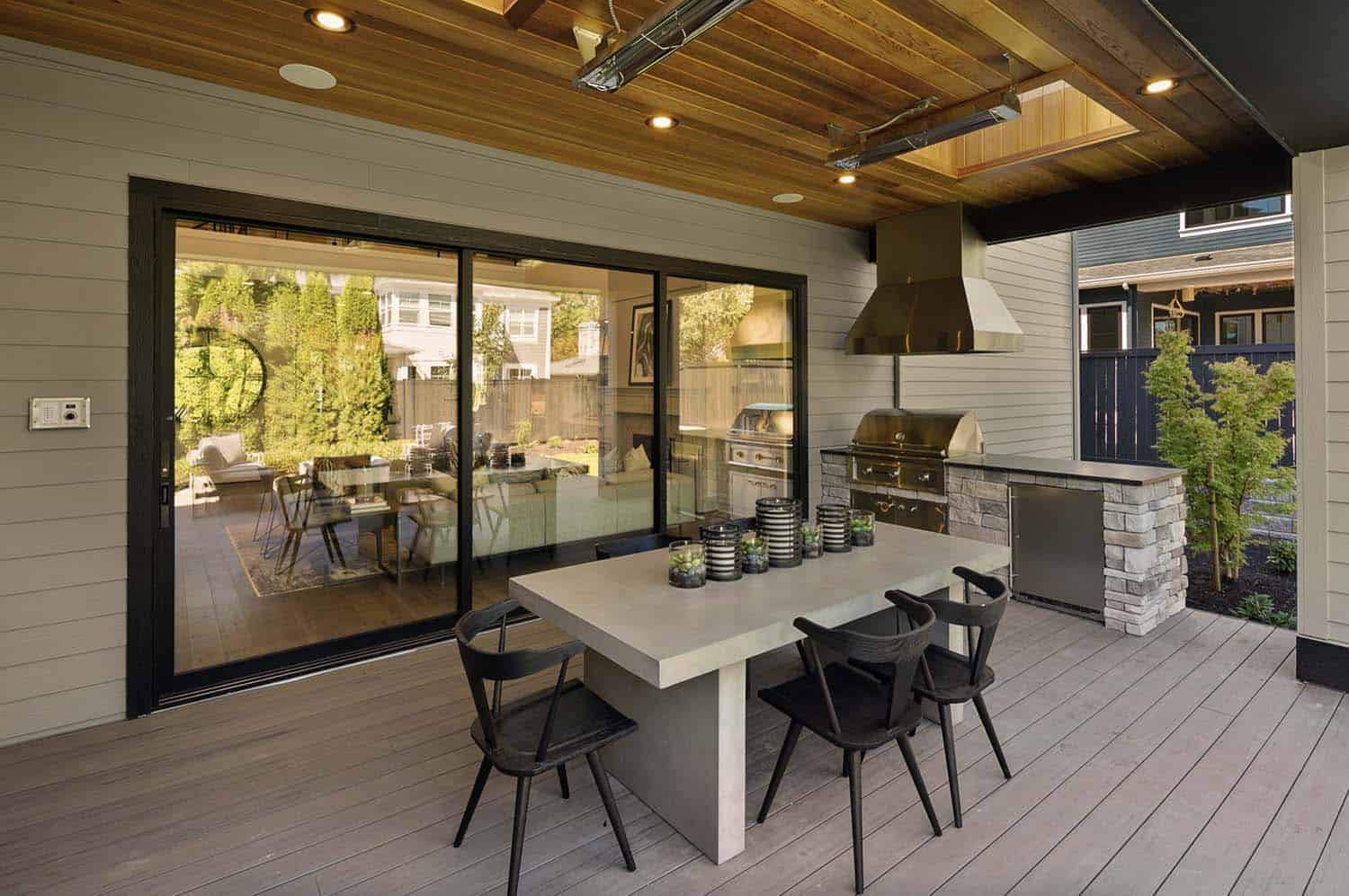 modern-farmhouse-covered-patio