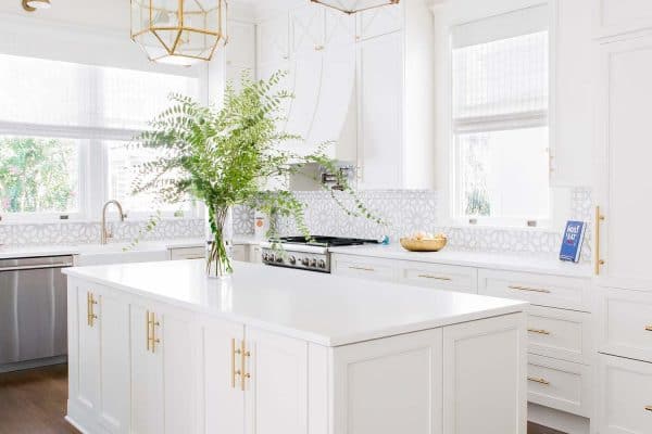 featured posts image for Charleston house goes from drab to Hollywood Glam in incredible renovation