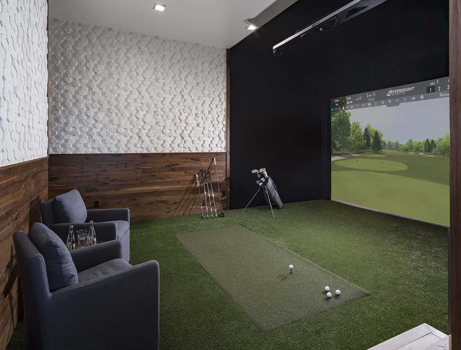 modern-golf-simulation-room