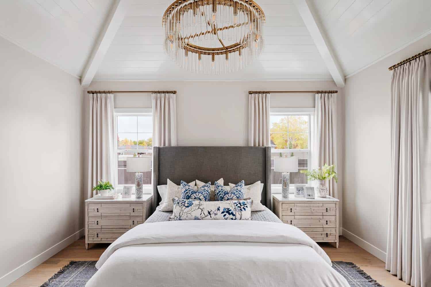 coastal-style-bedroom