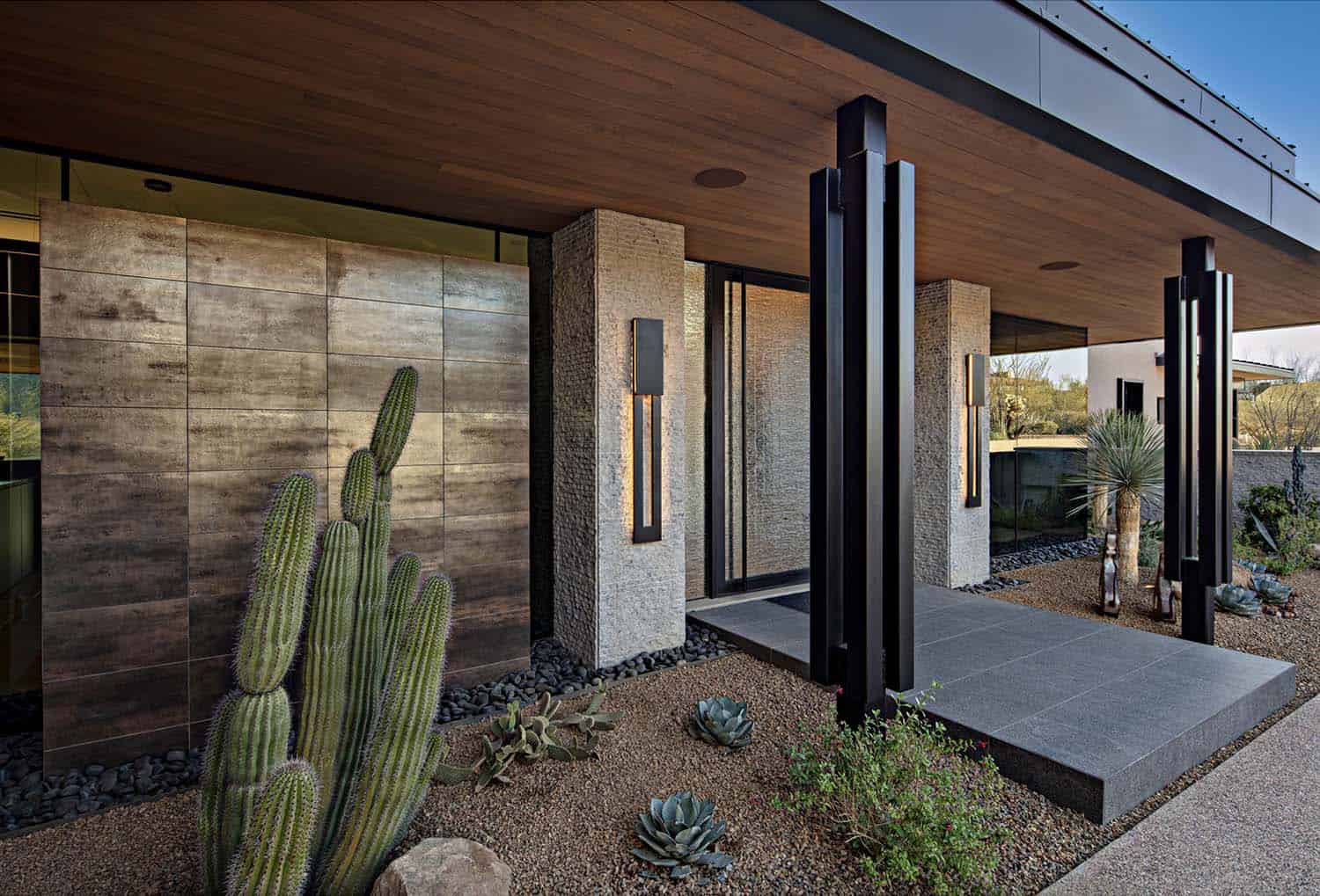 desert-modern-home-entry