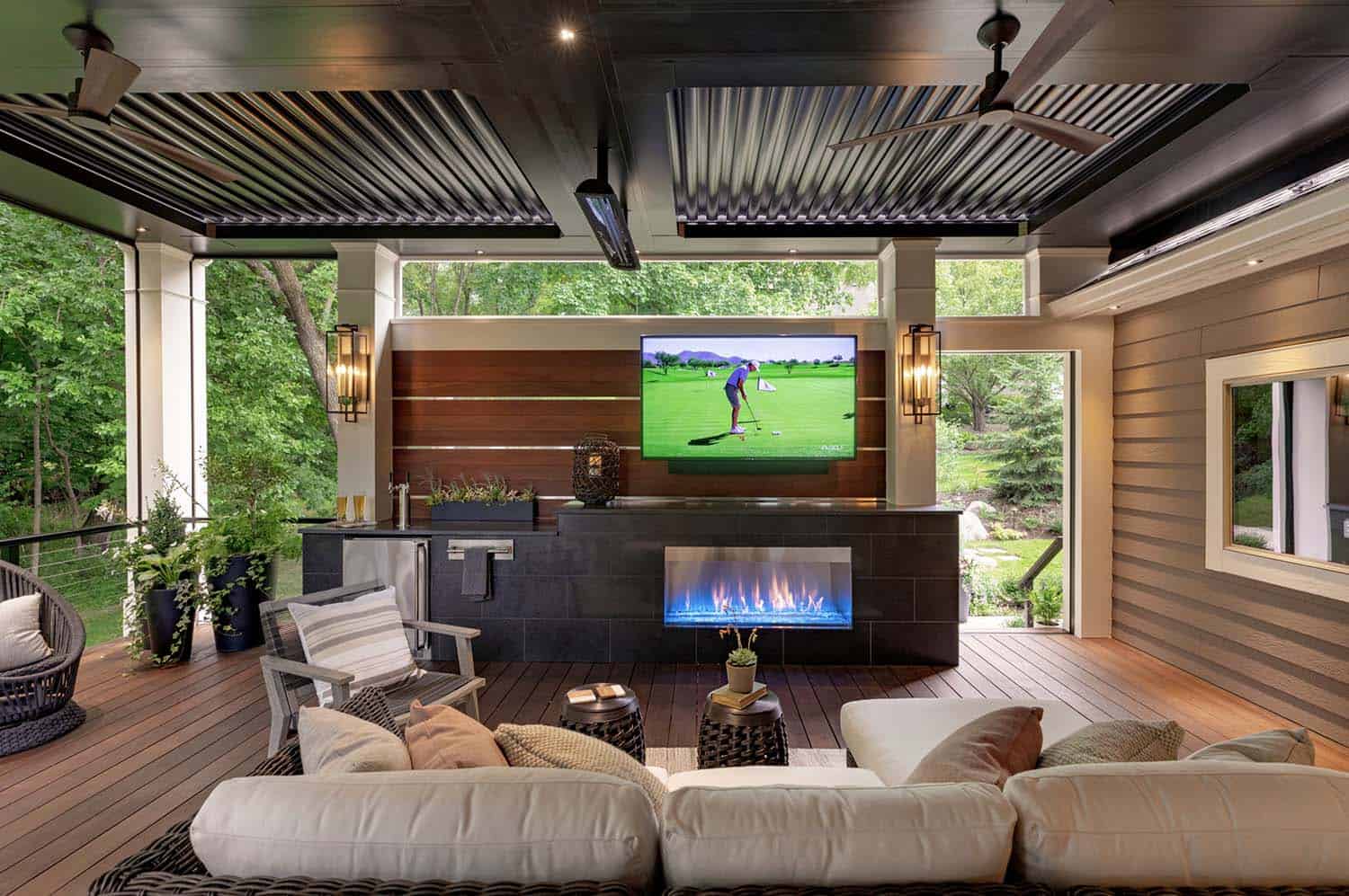 backyard-entertaining-deck-with-a-fireplace