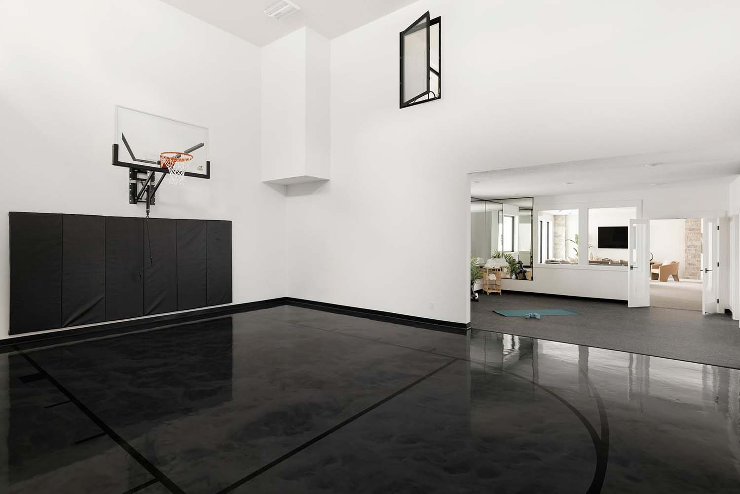 modern-basement-basket-ball-court