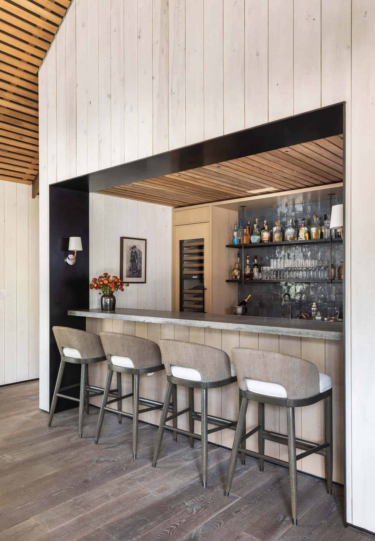 modern-rustic-home-bar