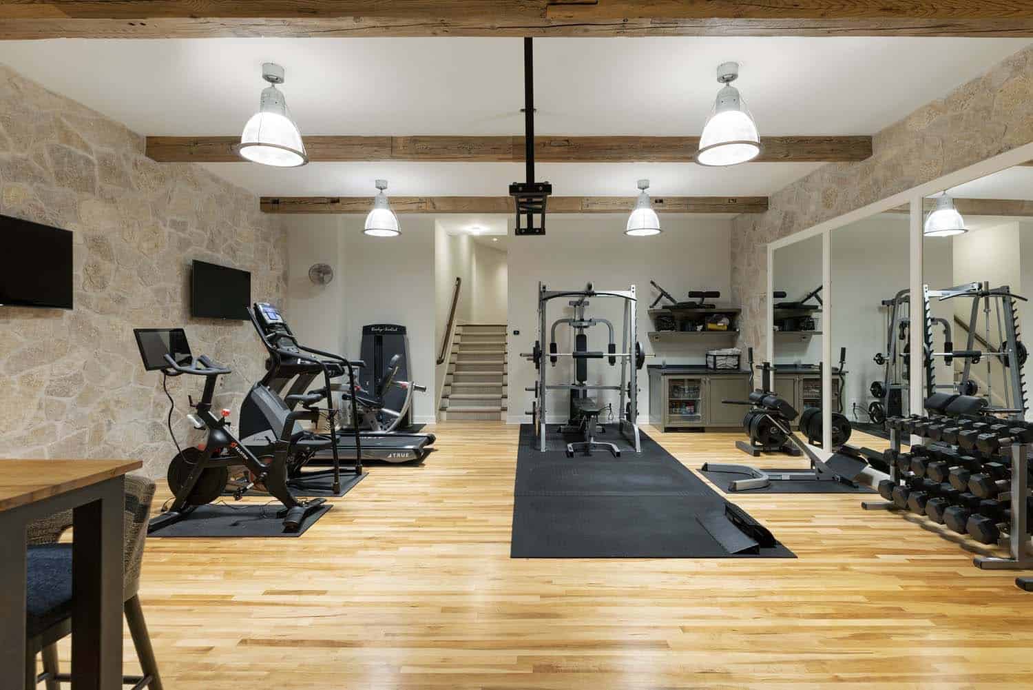 coastal-style-basement-home-gym