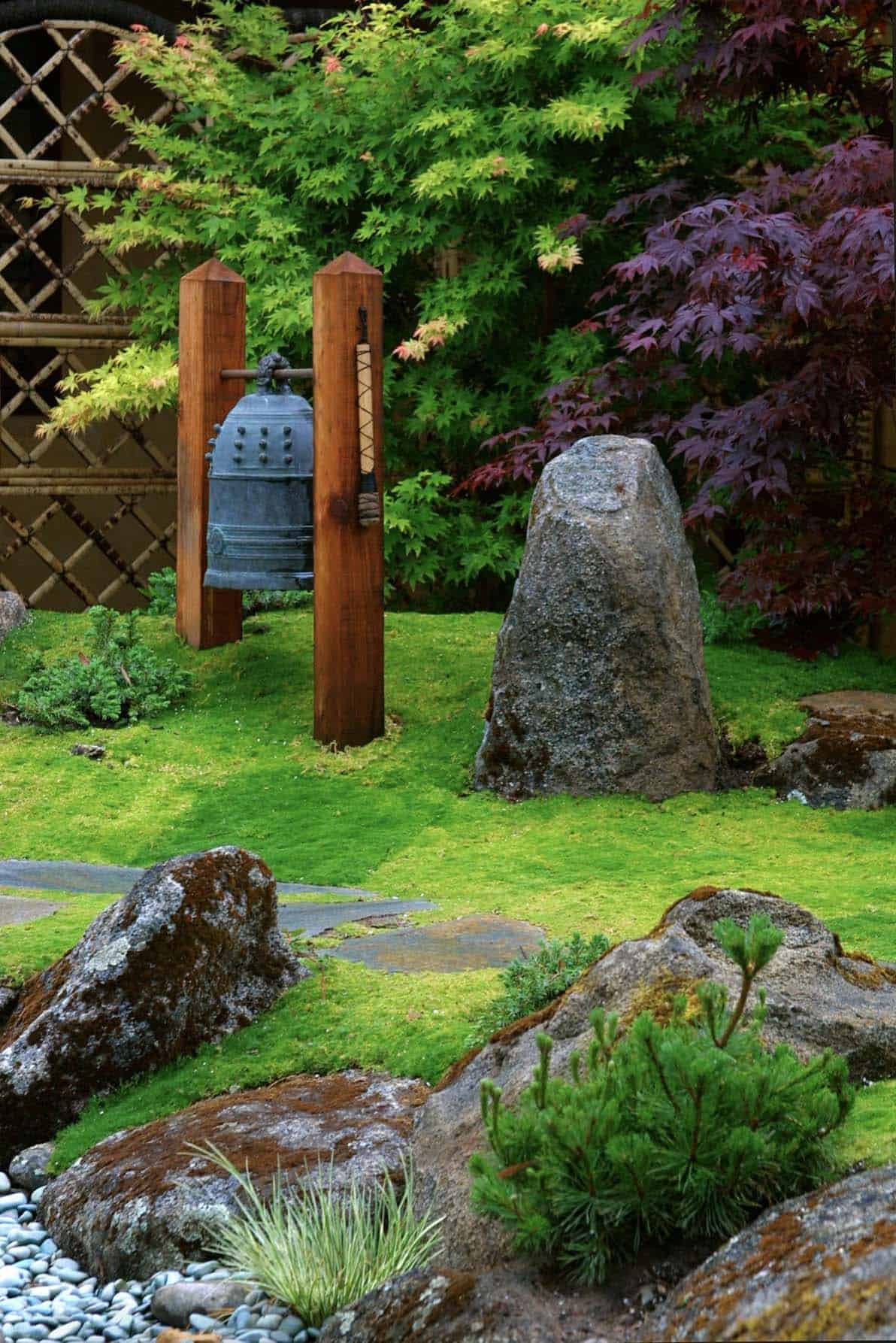 zen-garden-retreat-backyard-landscaping