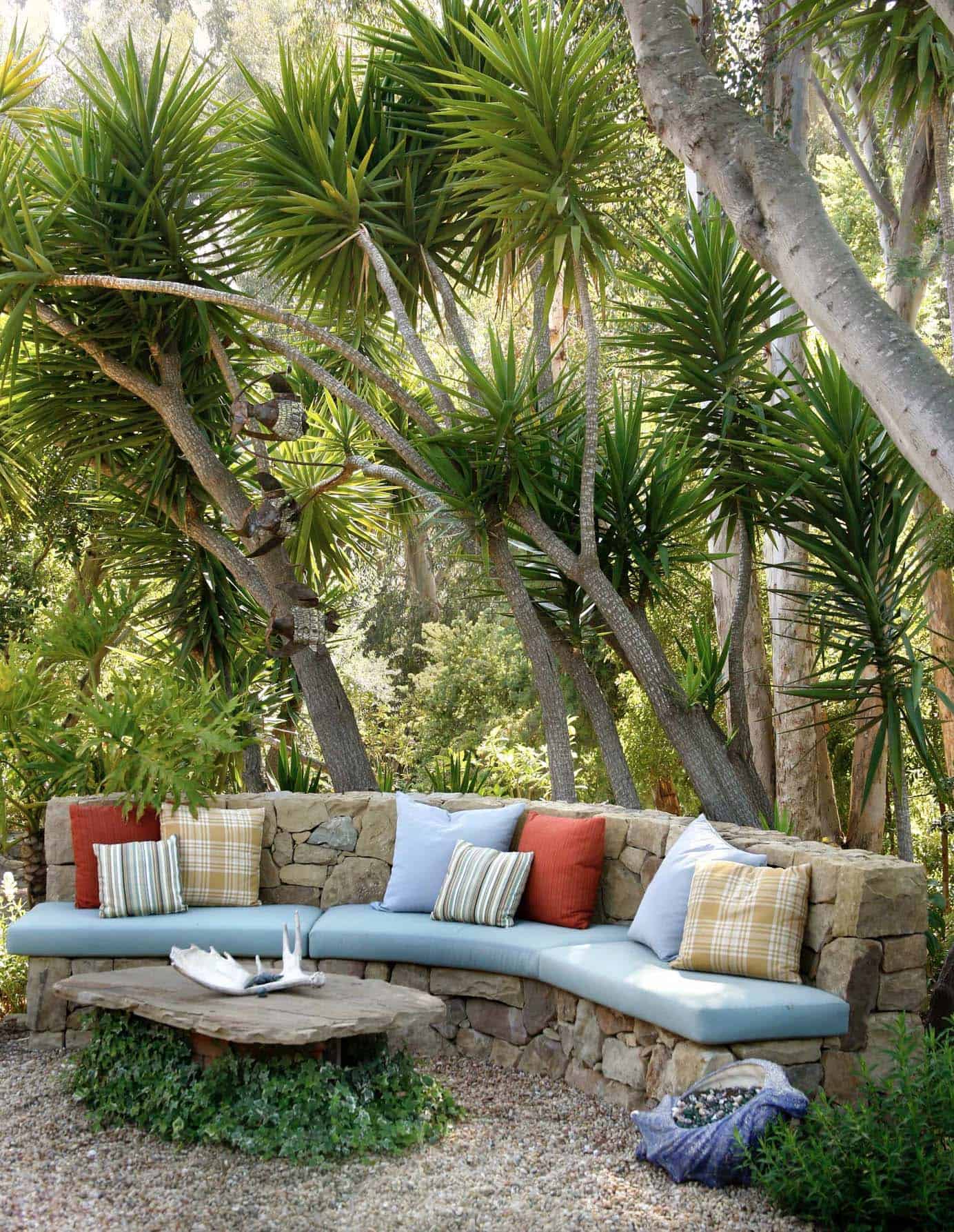 custom-stone-bench-backyard-landscaping