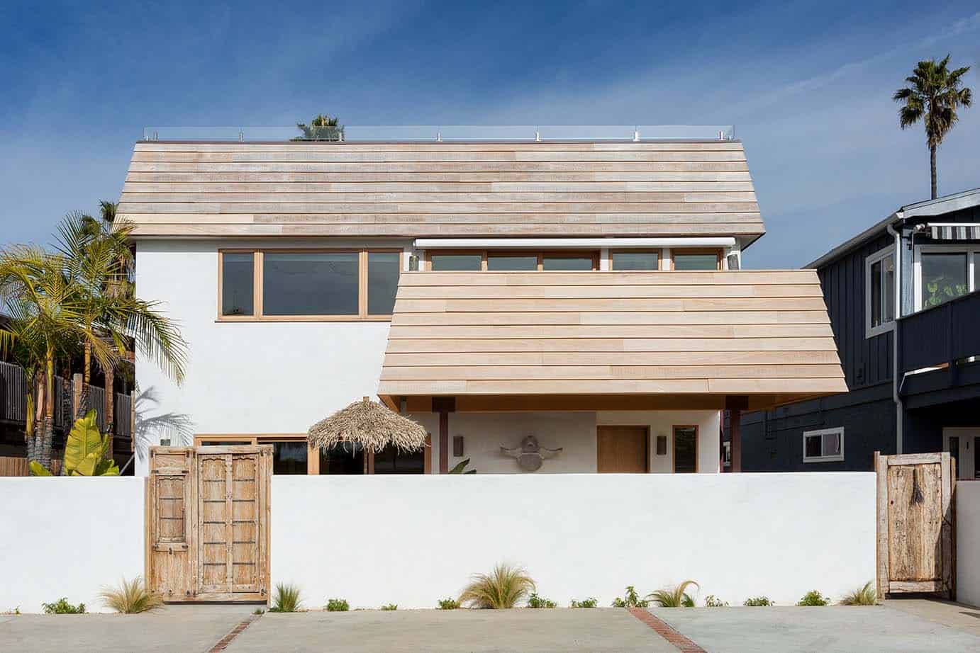 beach-house-exterior