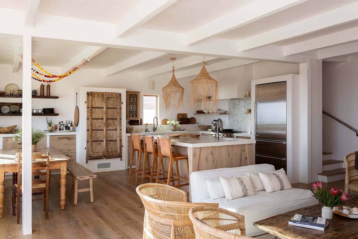 beach-style-kitchen
