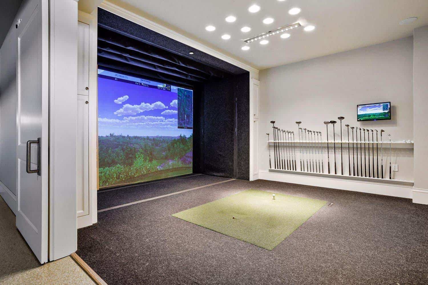 contemporary-golf-simulation-room