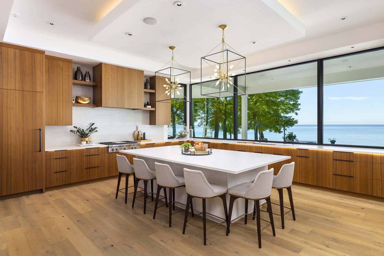 modern-kitchen-with-large-windows