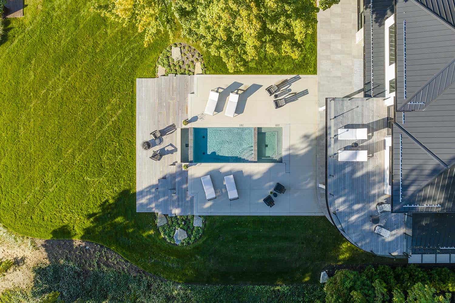 modern-lake-house-exterior-aerial-view