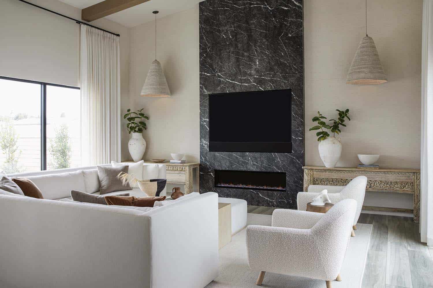 modern-mediterranean-style-living-room-fireplace