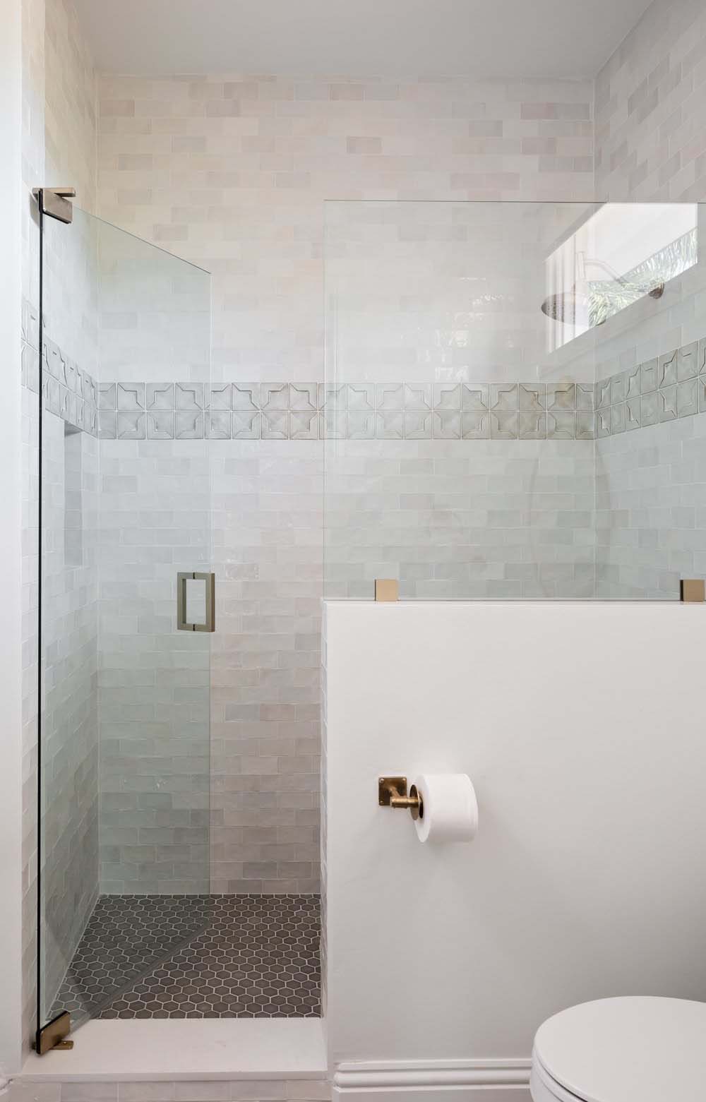 modern-bathroom-shower