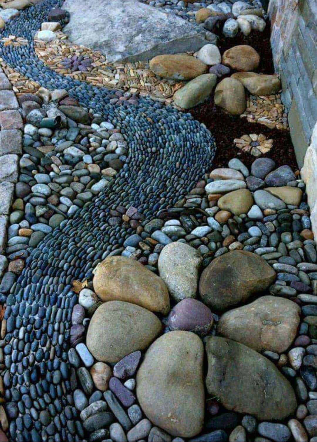 river-rock-pathway-and-flower-design
