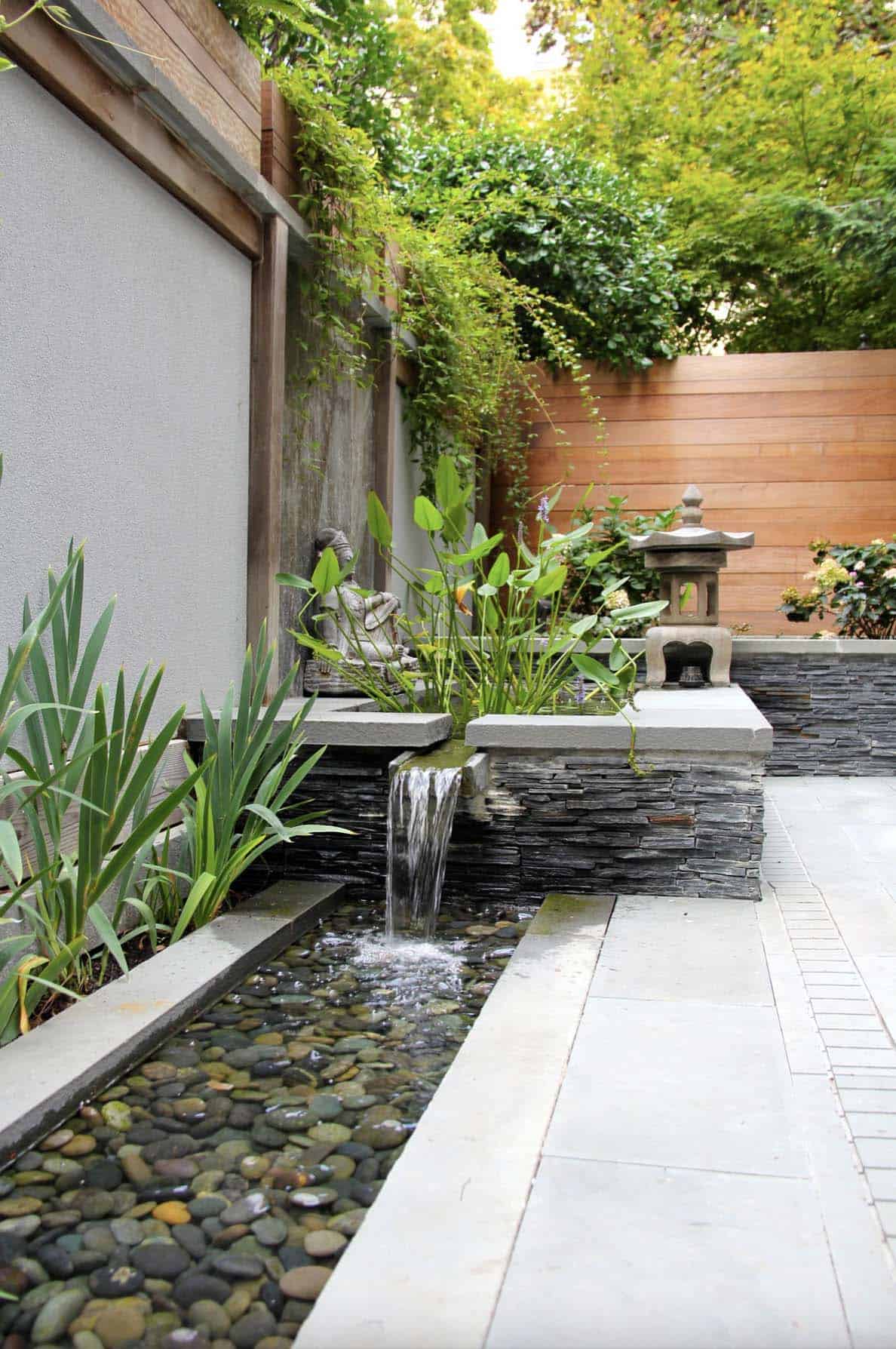 small-backyard-patio-with-a-water-feature