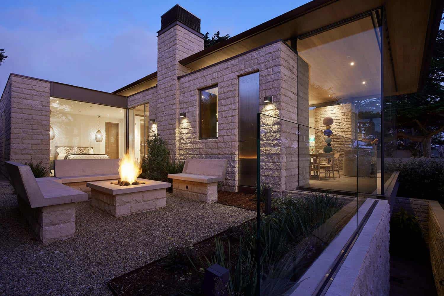 california-modern-home-exterior-patio-with-a-fire-pit-at-dusk