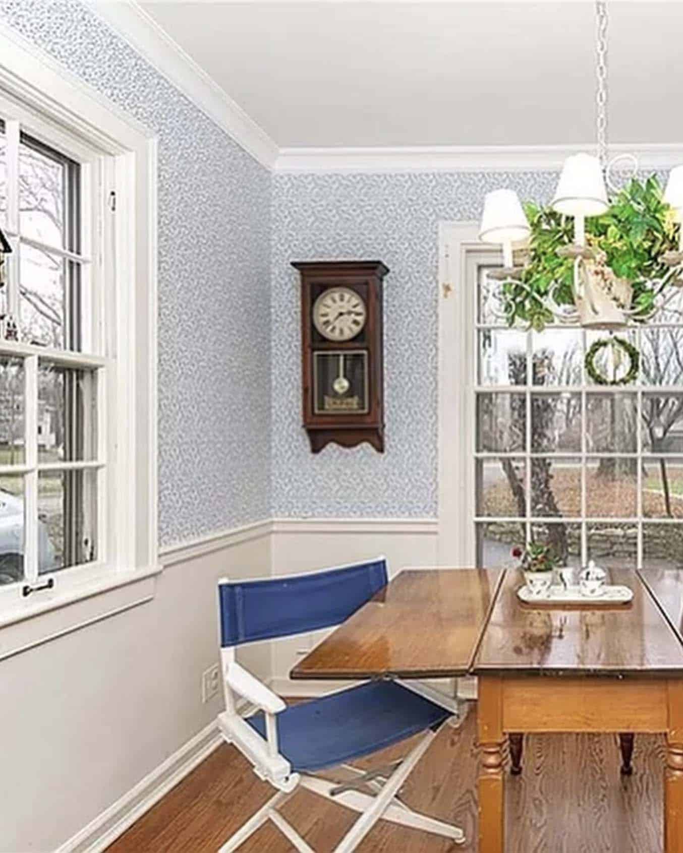 1930s breakfast nook before the renovation