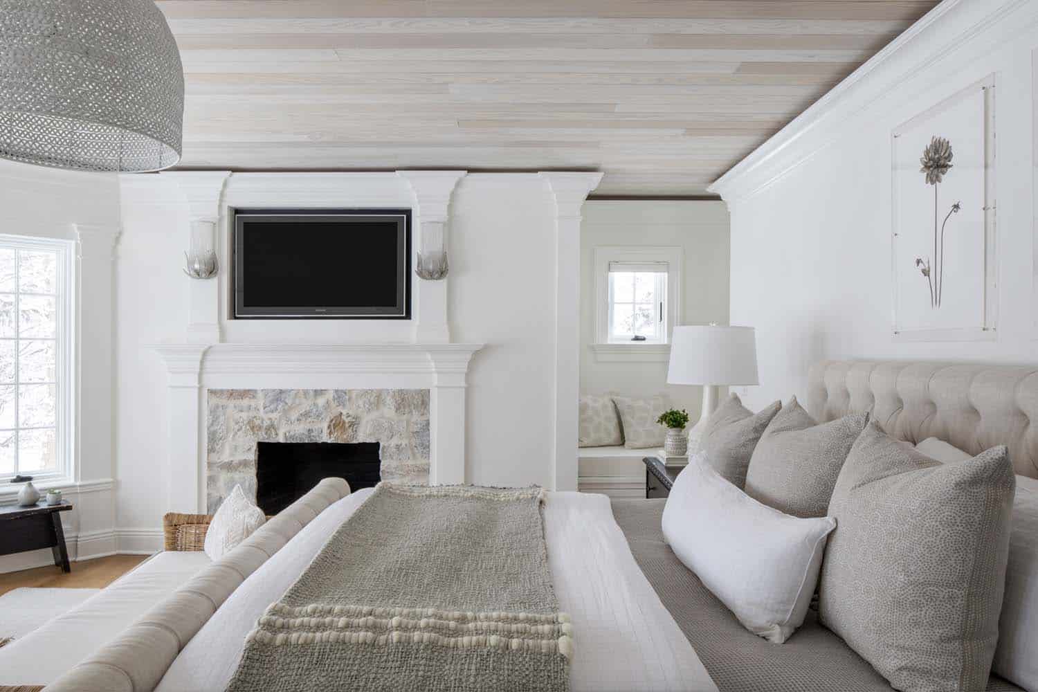 contemporary-bedroom-with-a-fireplace