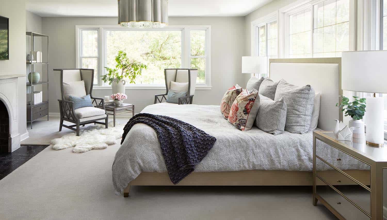 French contemporary bedroom