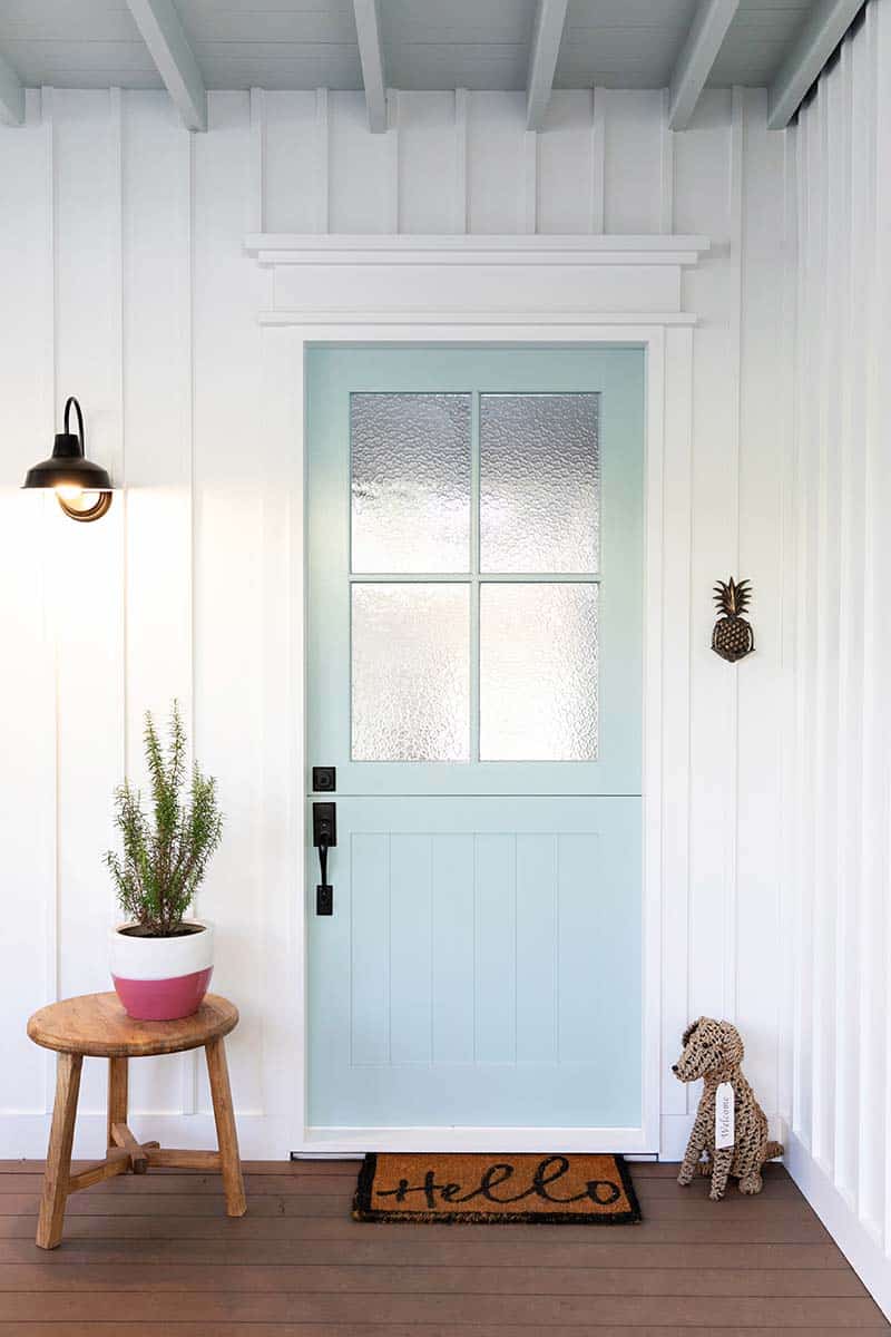 modern-farmhouse-entry-with-a-blue-door