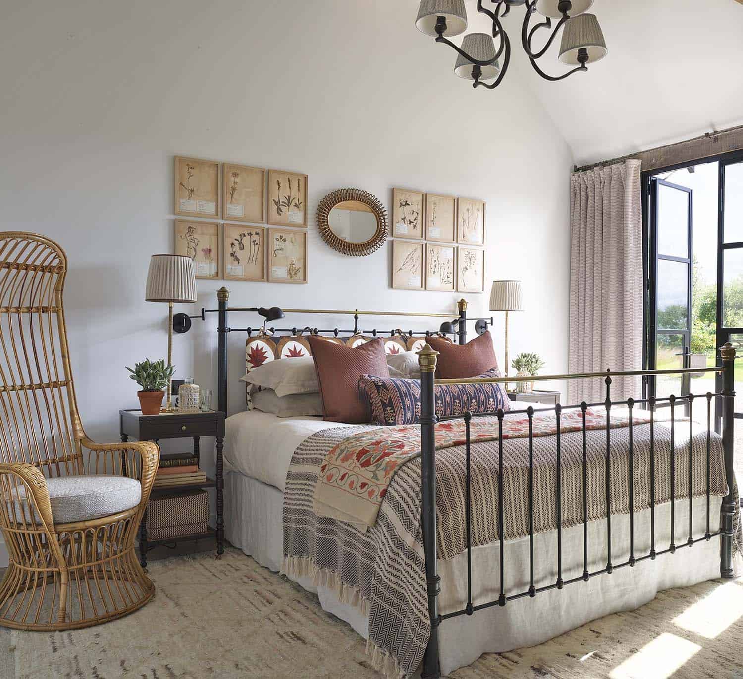 barn-style-contemporary-bedroom