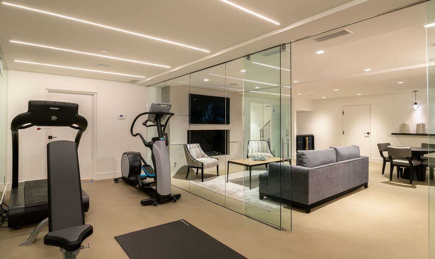 traditional-style-basement-home-gym