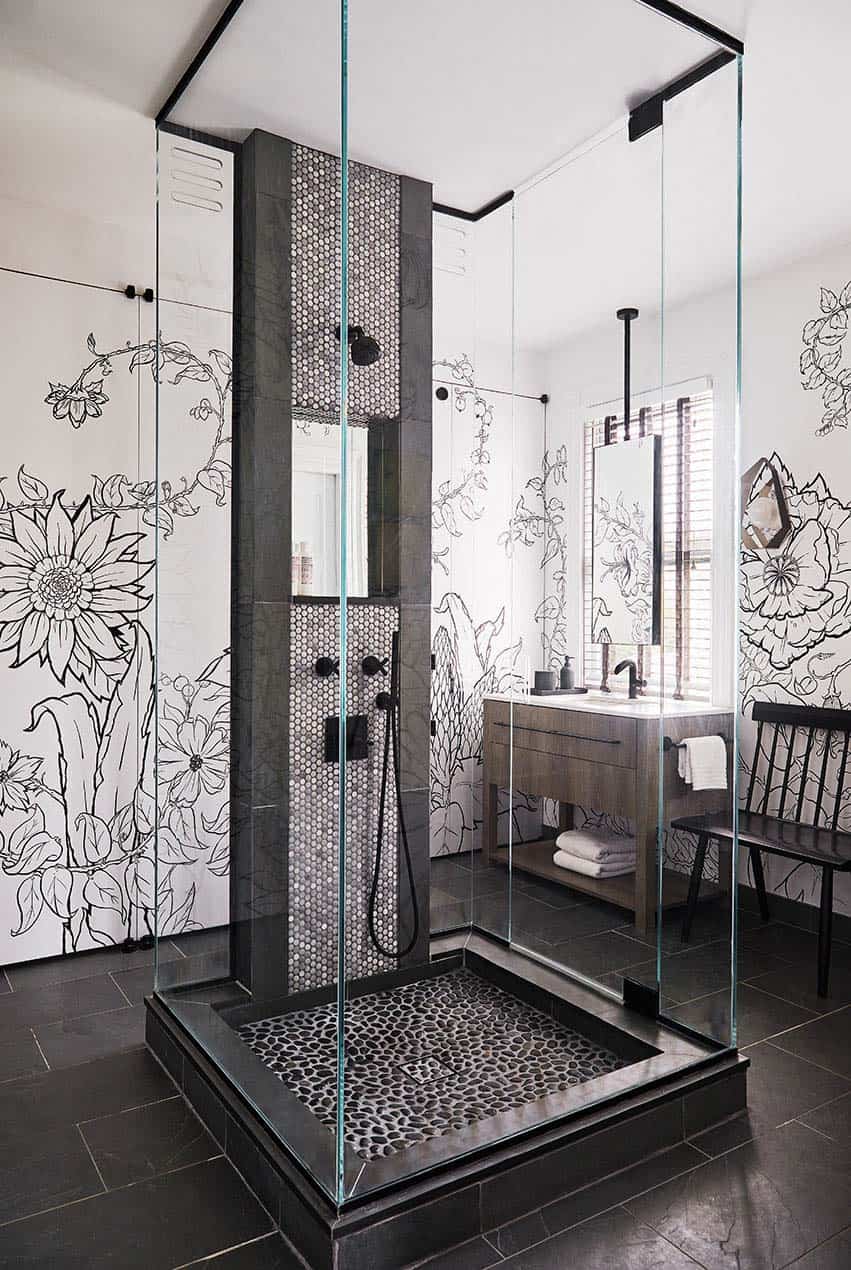 modern-bathroom-wth-a-glass-shower