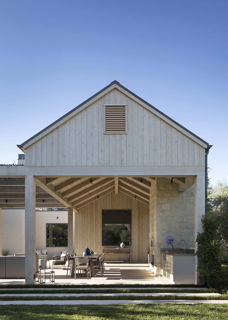 contemporary farmhouse exterior