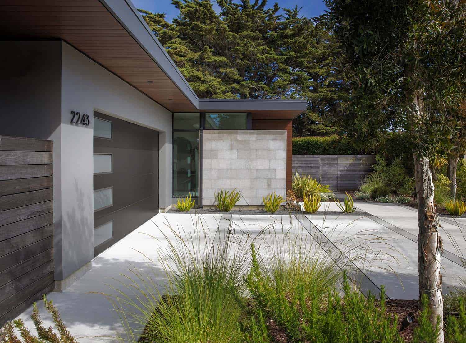 modern contemporary home exterior