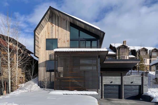 featured posts image for Reclaimed barn wood and steel clad this stunning Colorado mountain home