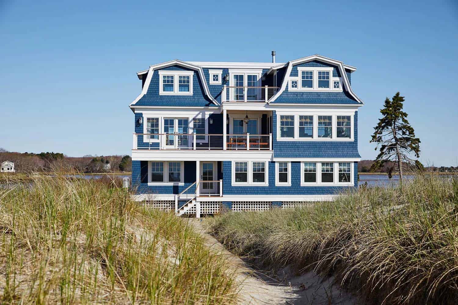 beach cottage exterior Maine 