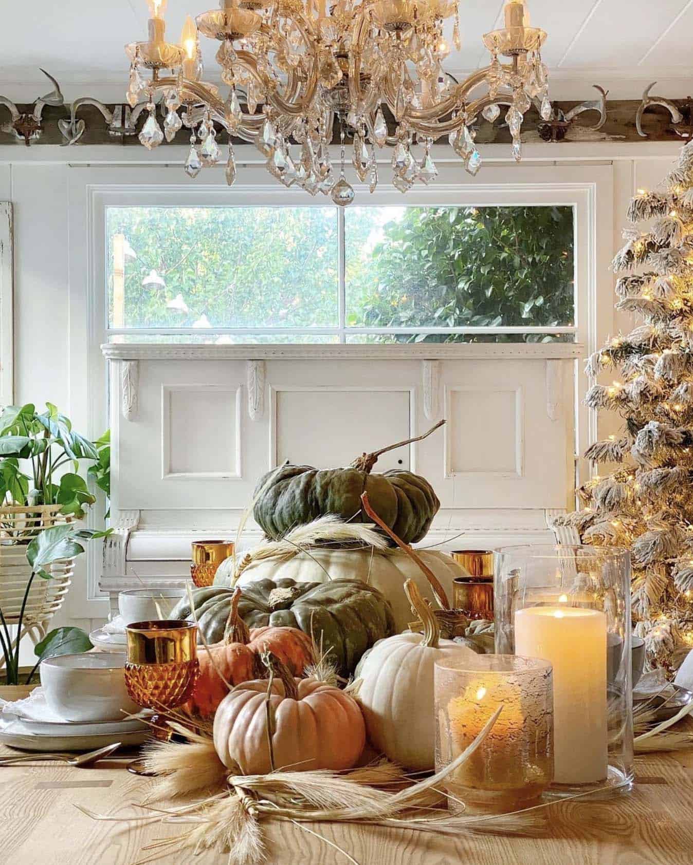 dining table decorated with heirloom and Cinderella pumpkins