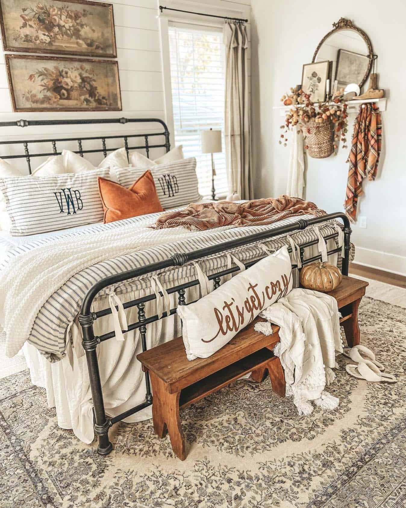 rustic fall bedroom decor