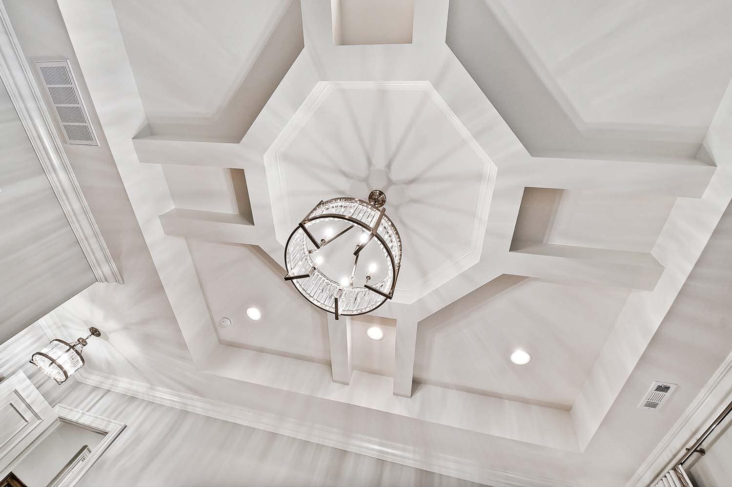 transitional style bedroom ceiling detail