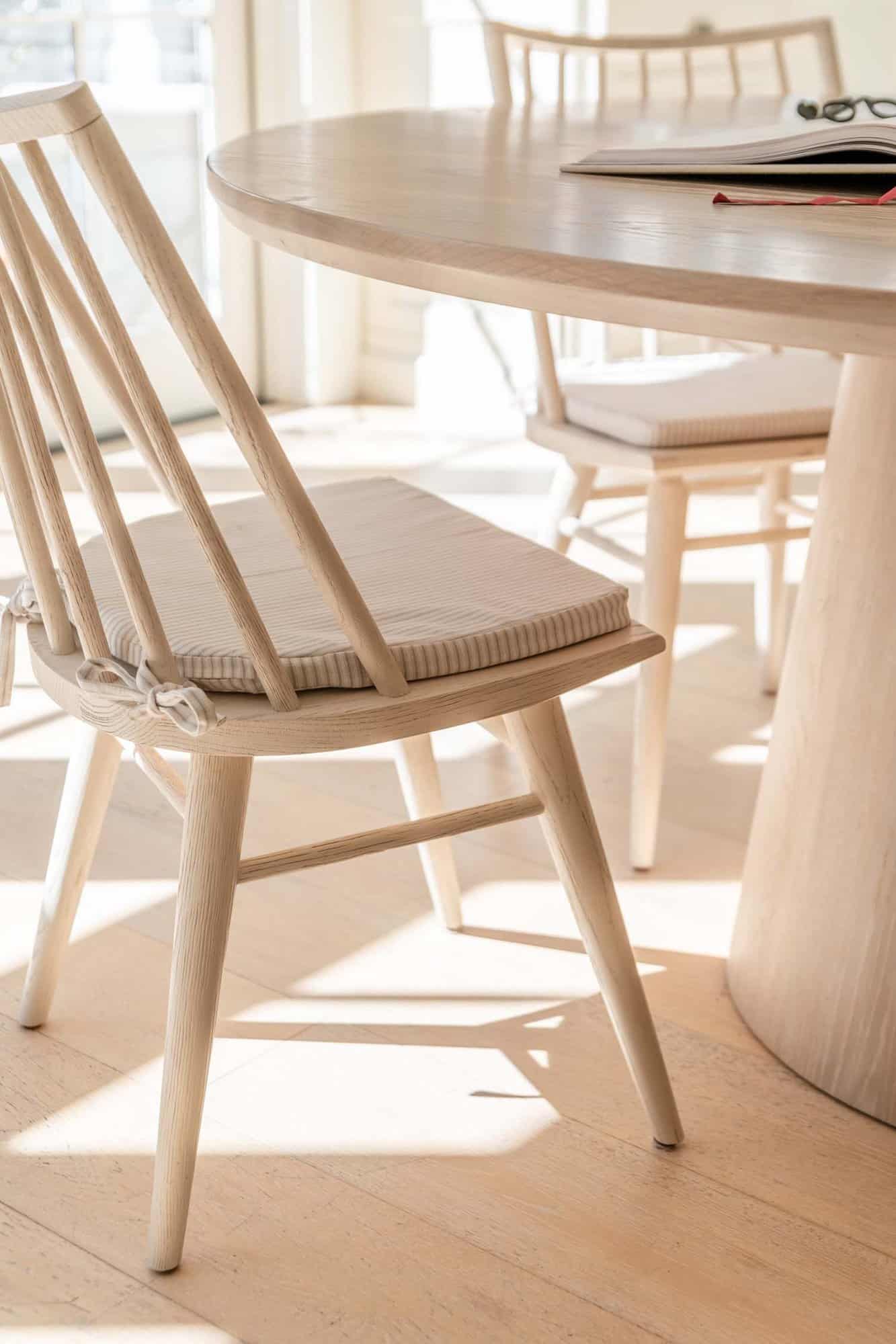 transitional breakfast nook chair and table detail