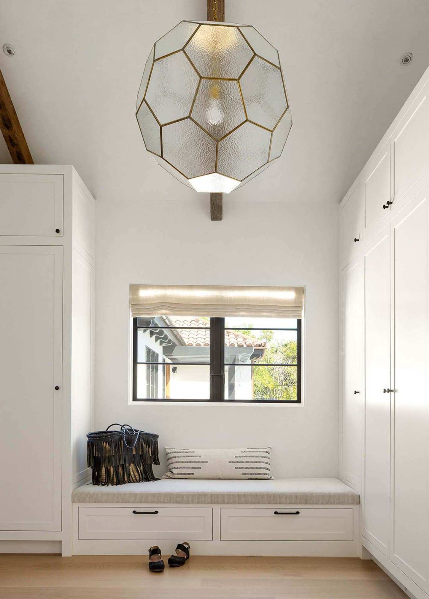 transitional entry with a built-in bench