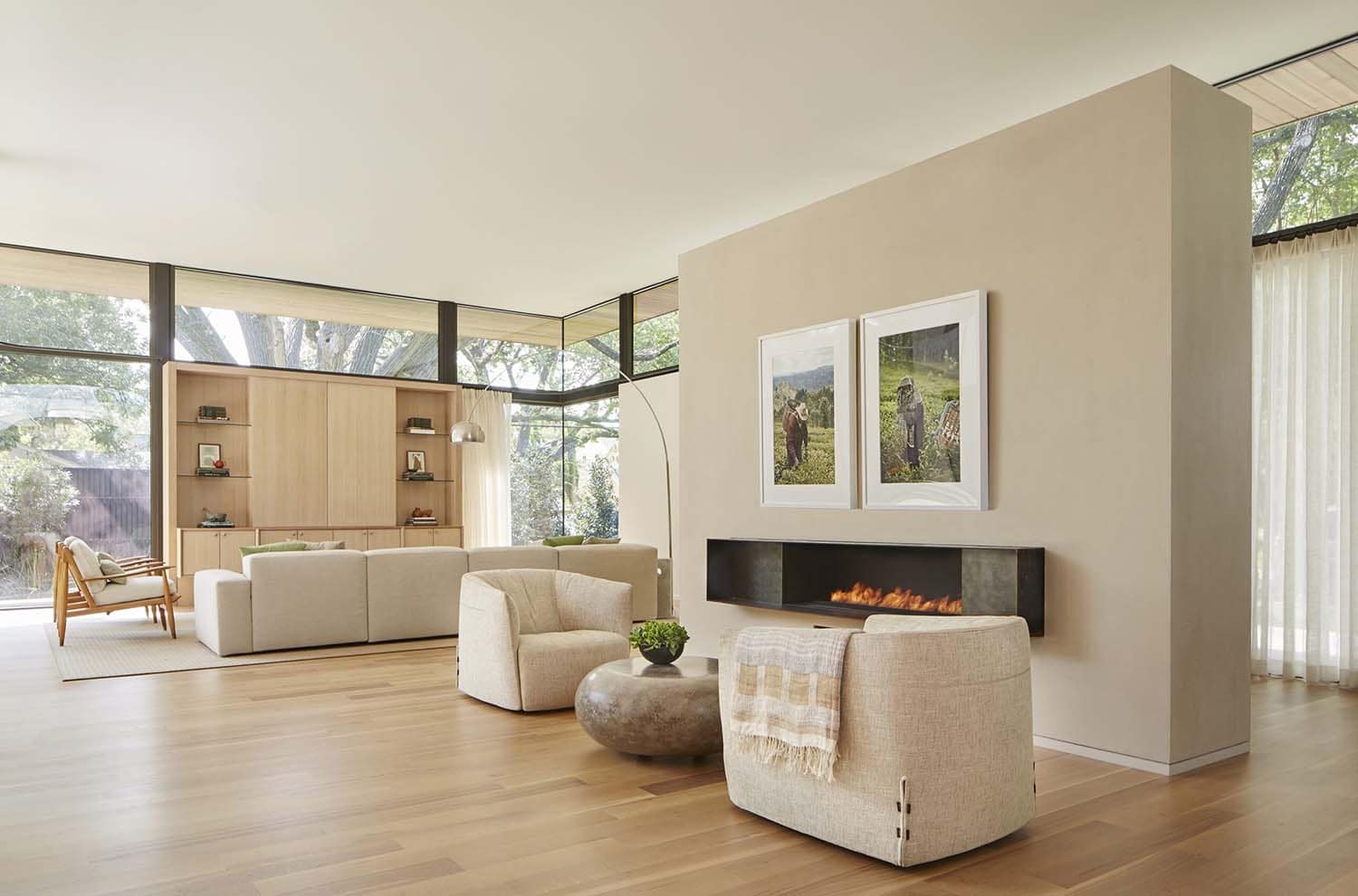modern sitting room with a fireplace