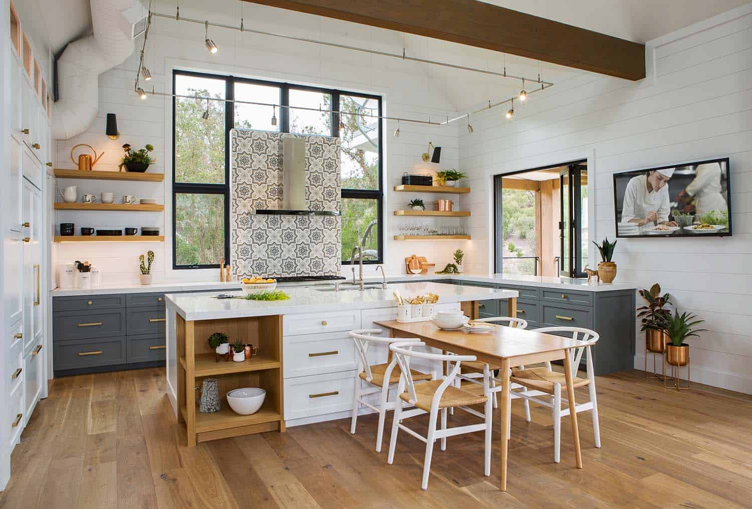 modern farmhouse open concept kitchen