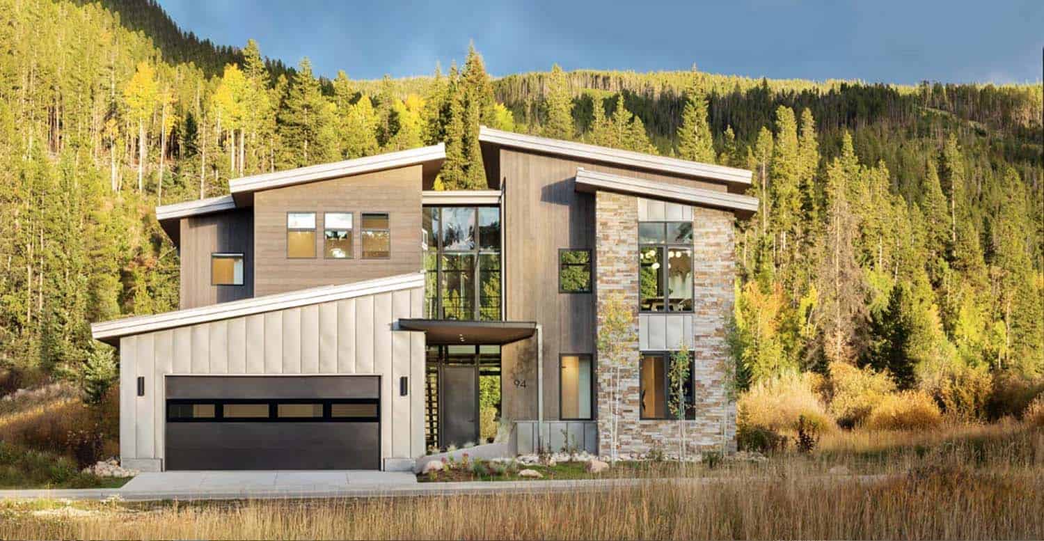 modern mountain home exterior