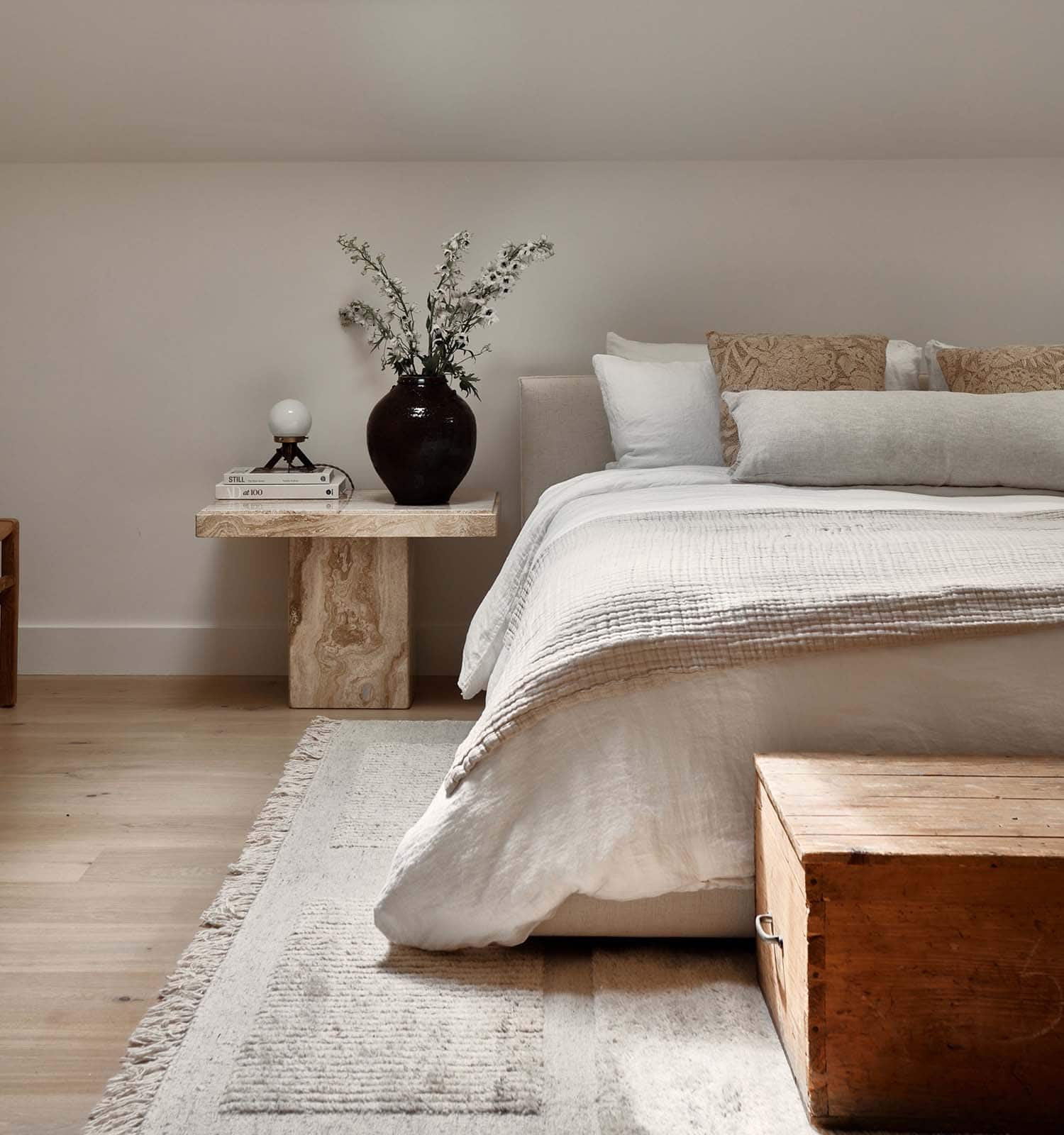 nordic-inspired bedroom 