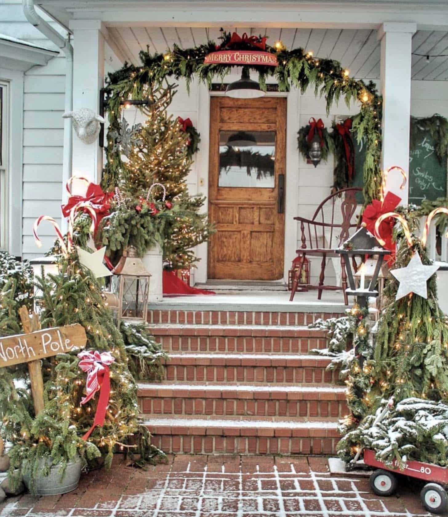 the North Pole themed front porch