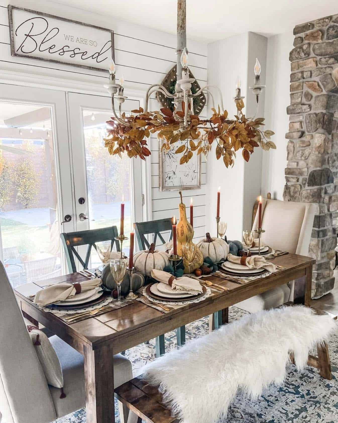 farmhouse style thanksgiving table decorations