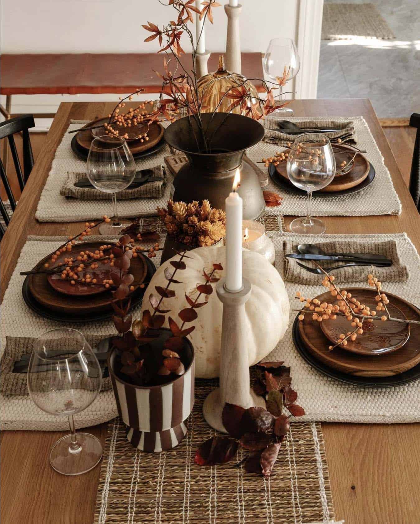 festive thanksgiving table decor with a brown and cream color palette