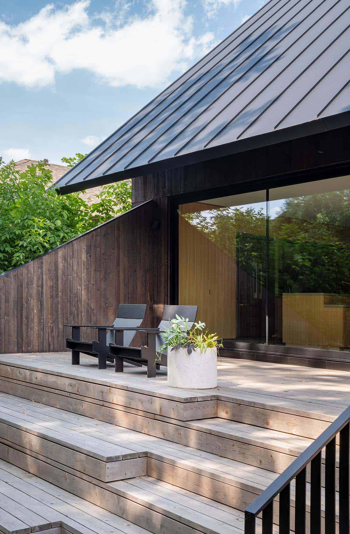 contemporary home exterior backyard deck