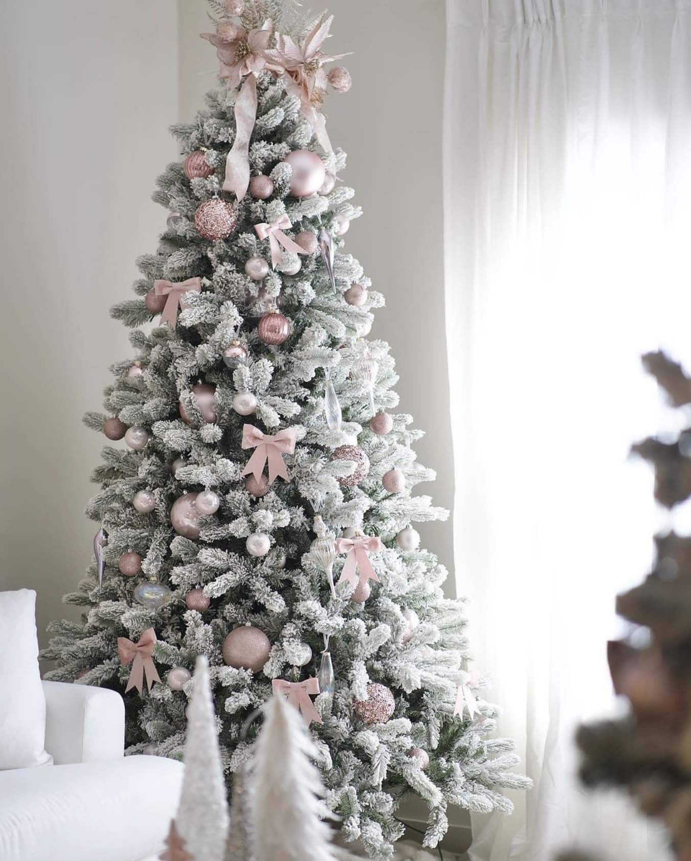 simple and elegant flocked Christmas tree